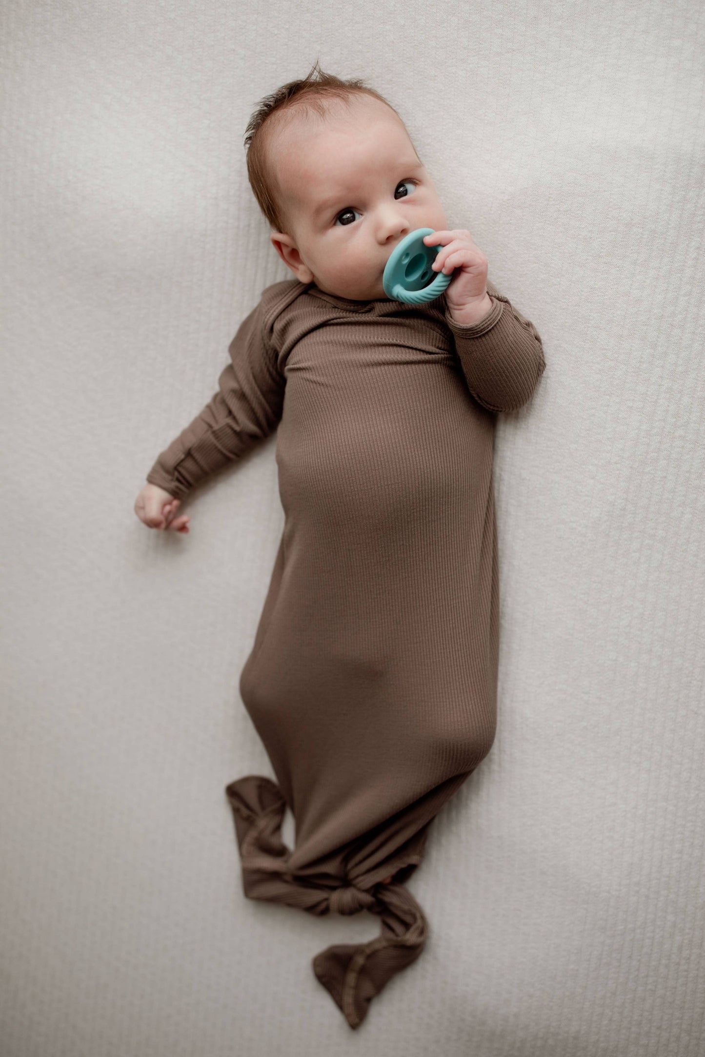 Cocoa Brown Ribbed Knotted Newborn Gown and Hat