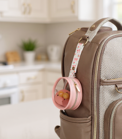 Itzy Paci Case (Bows)