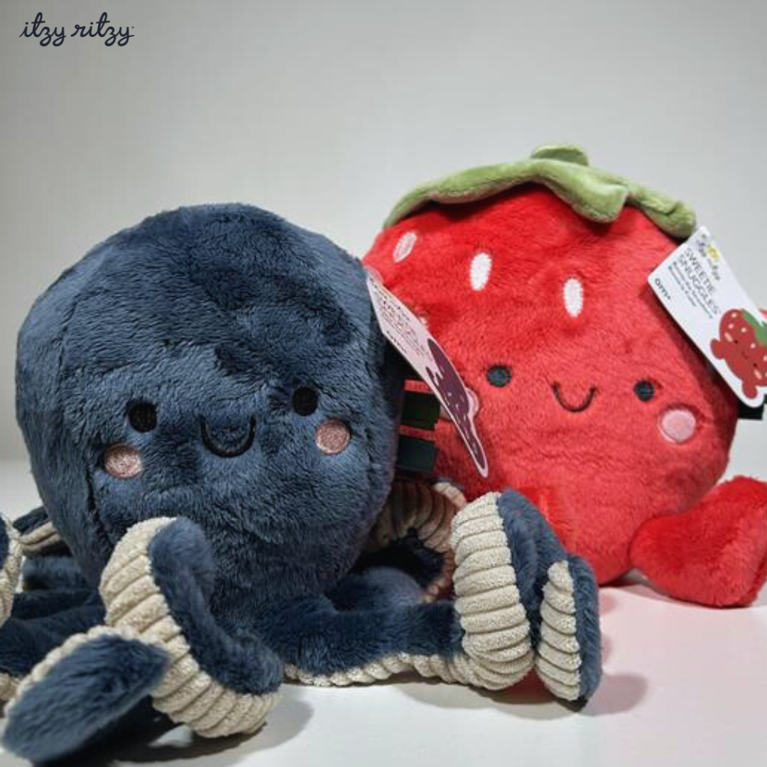 Sweetie Snuggles™ Plush (Bonnie the Strawberry)