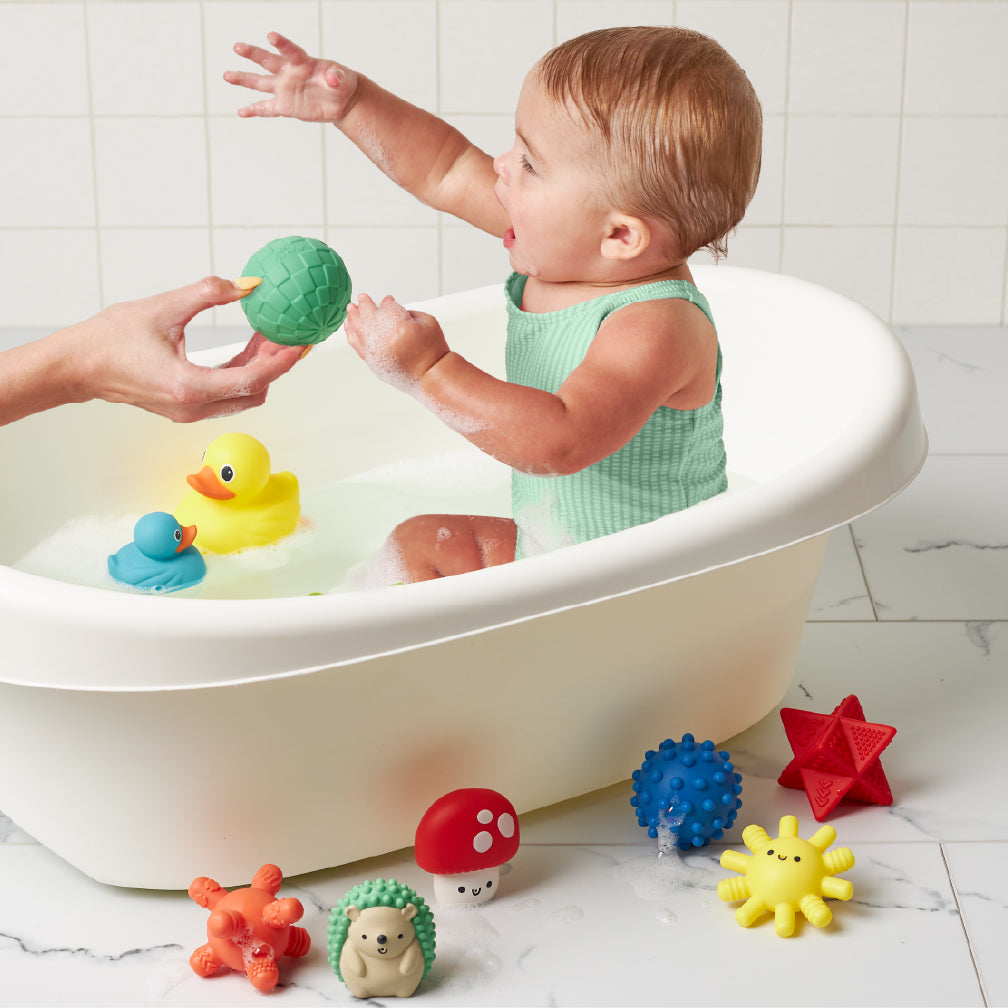 Itzy Splash Gift Set™ 10-Piece Bath Toys