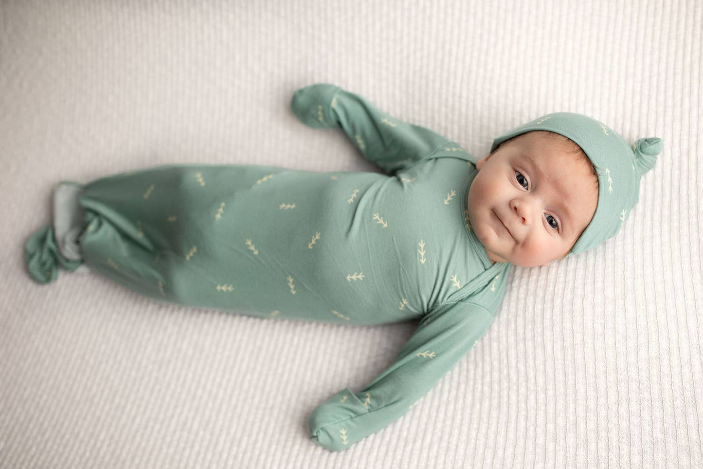 Arrow Print Knotted Newborn Gown