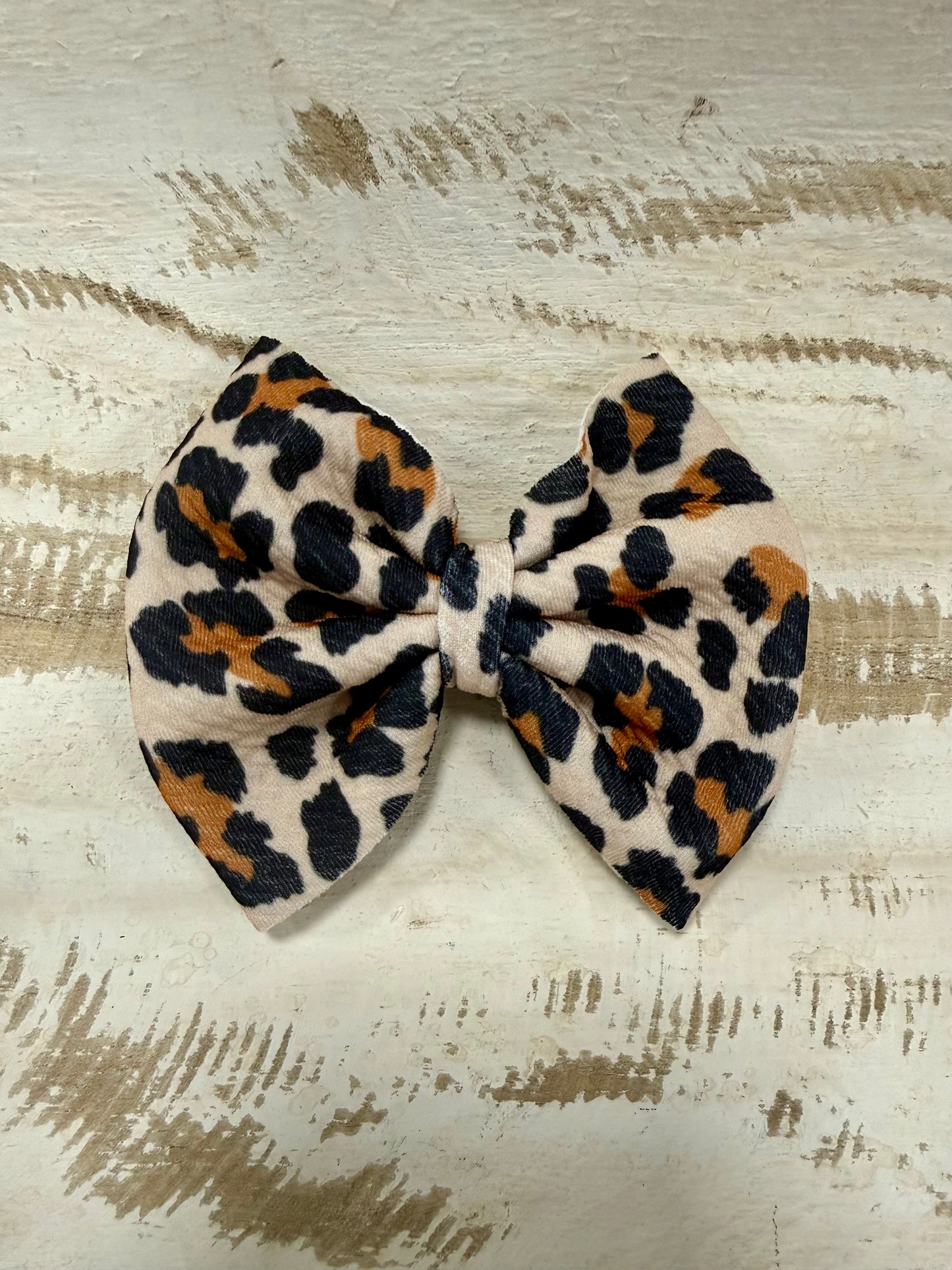 Classic Bow Alligator Clip - Leopard