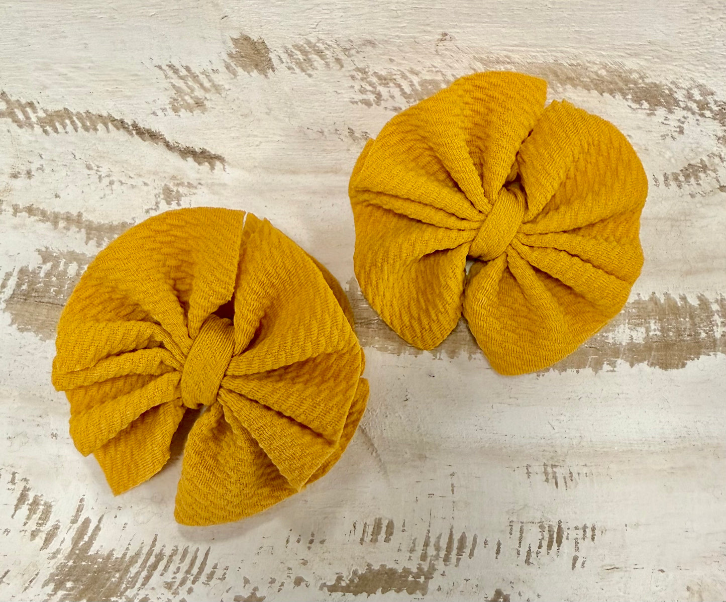Shredded 2 Layer Alligator Bow - Mustard Yellow
