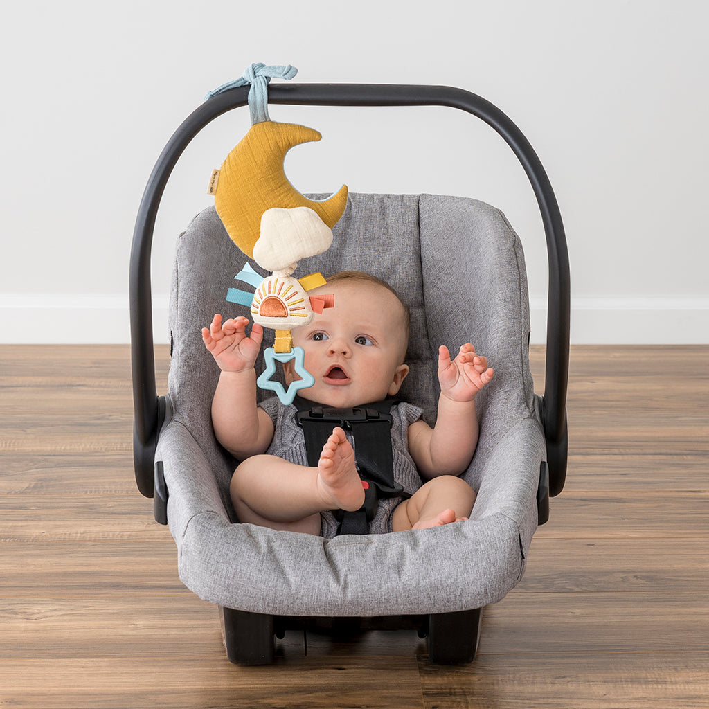 Bitzy Notes™ Musical Pull-Down Toy (Moon)