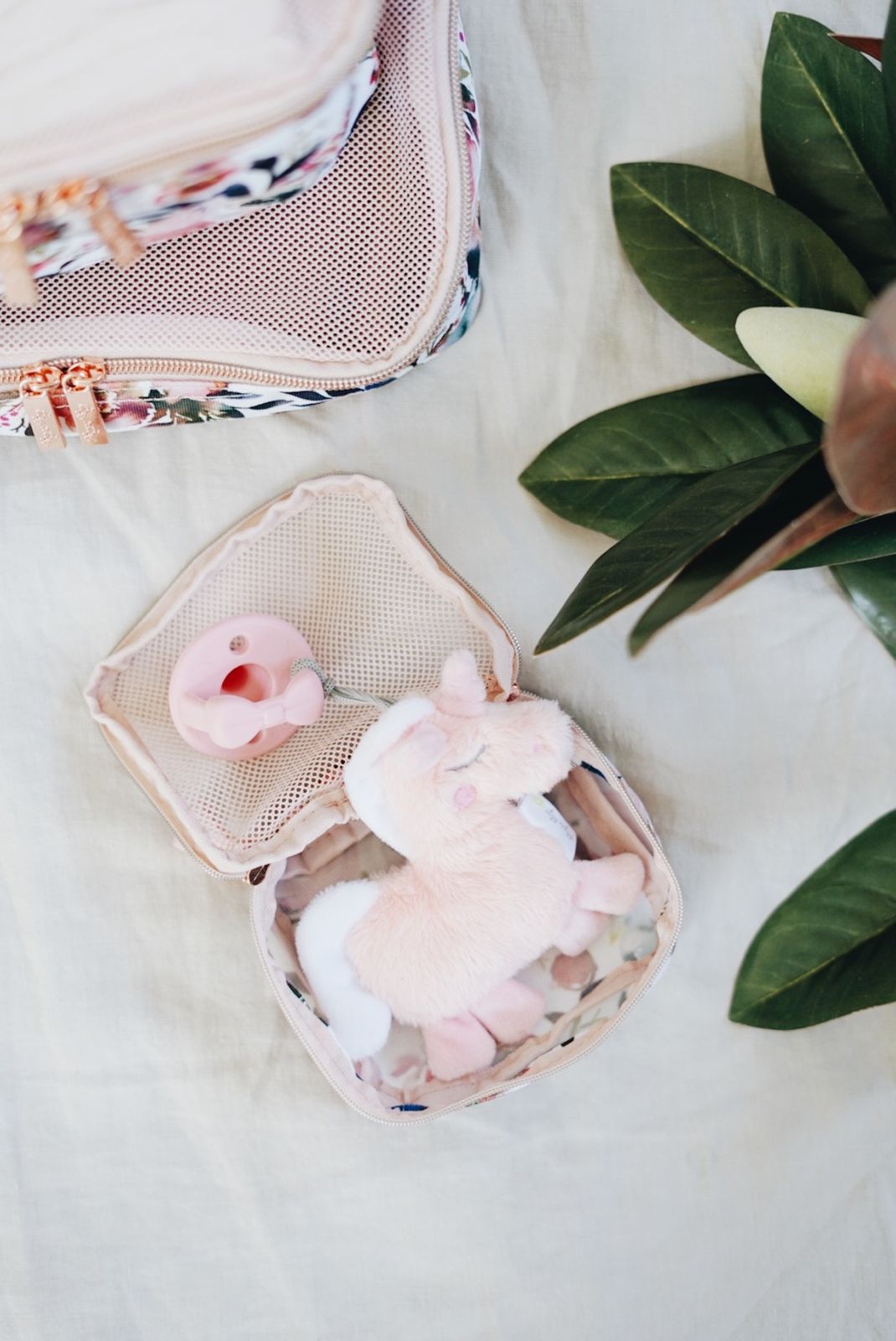 Sweetie Pal™ - Pacifier & Stuffed Animal (Jolie the Unicorn)