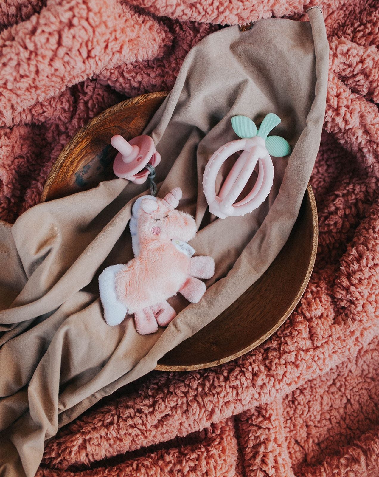 Bitzy Biter™ Teething Ball & Training Toothbrush (Pink Lemonade)