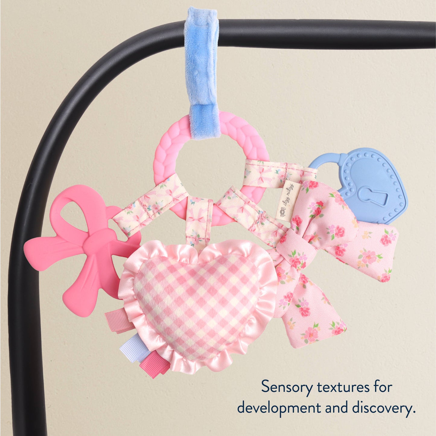 Bitzy Busy Ring™ (Bow)