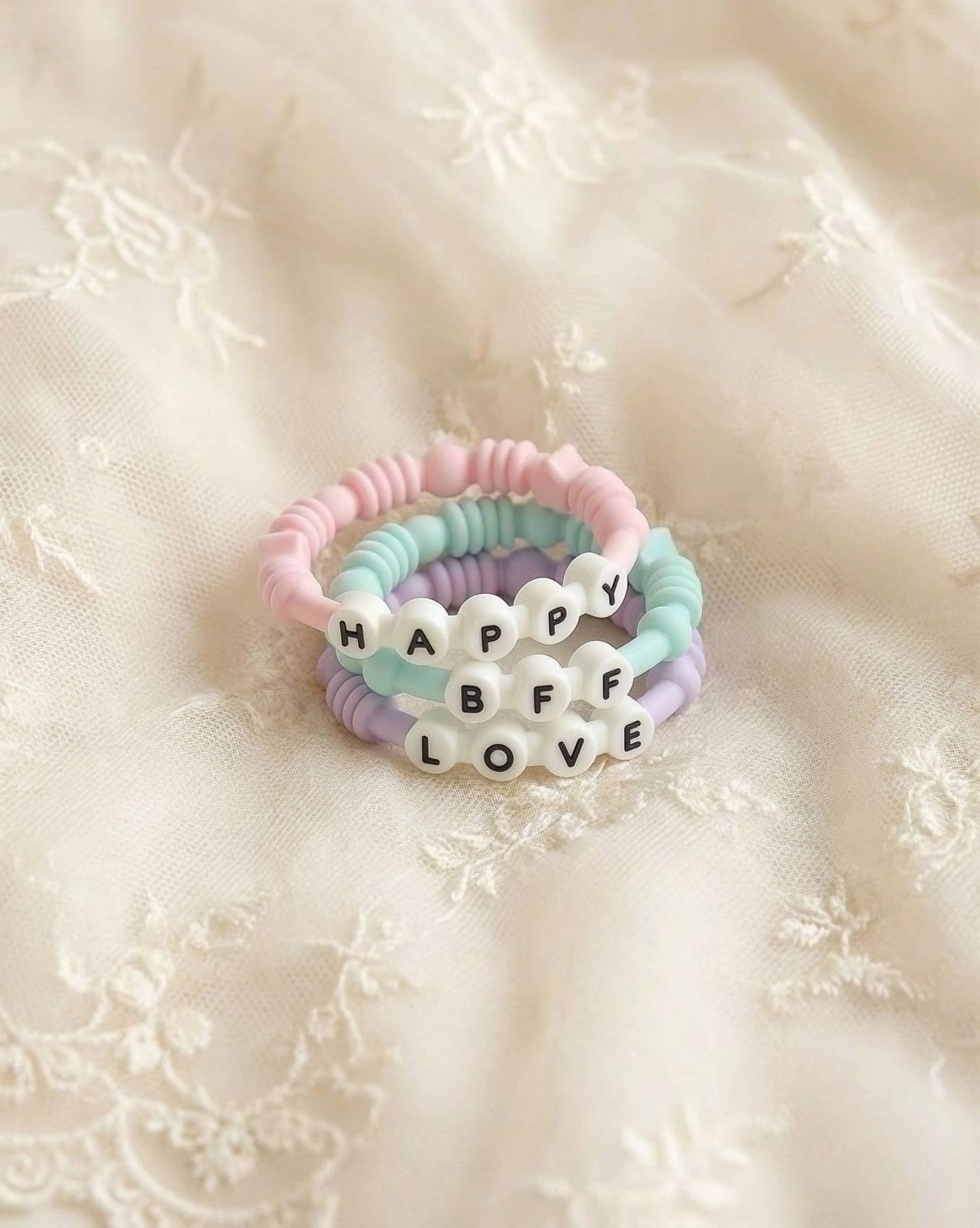 Bitzy Bands™ Teether Set