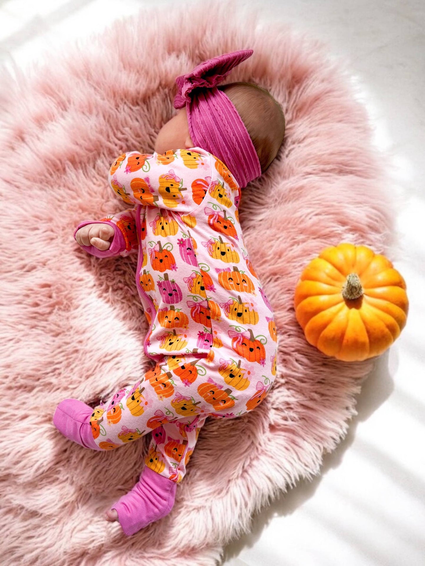Pumpkin Girlies Convertible Zippy