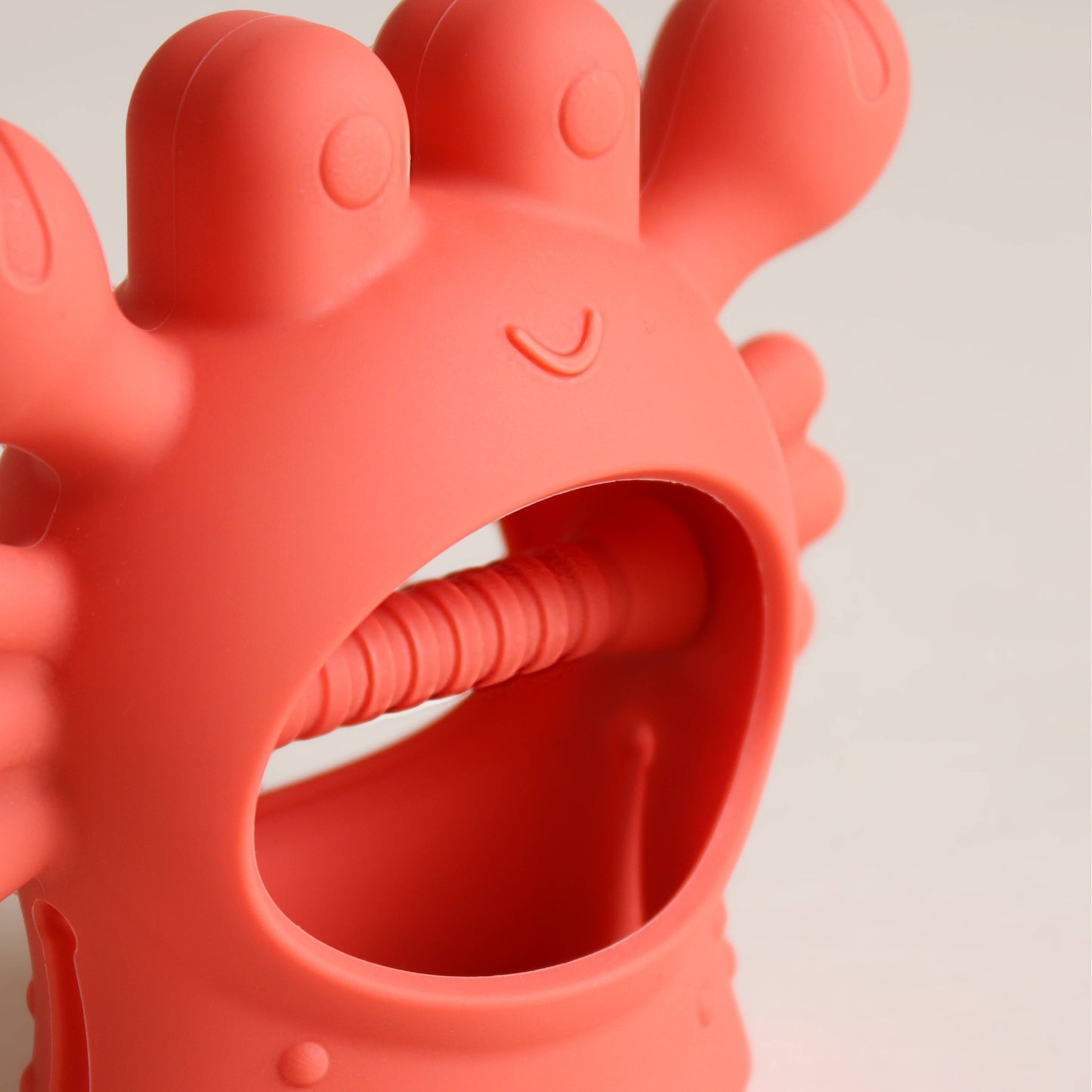 Bitzy Grip™ Silicone Teether (Crab)