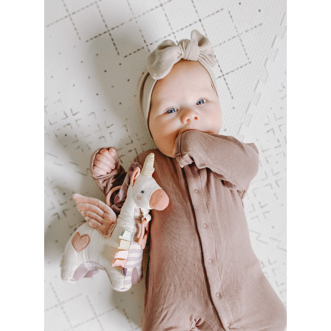 Bitzy Bespoke™ Link & Love™ Teething Activity Toy (Pegasus)