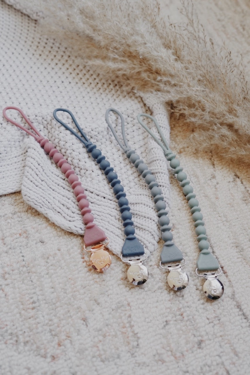 Sweetie Strap™ - Beaded Pacifier Clip (Storm Gray)