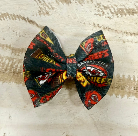 Classic Bow Alligator Clip - Chiefs Blackout