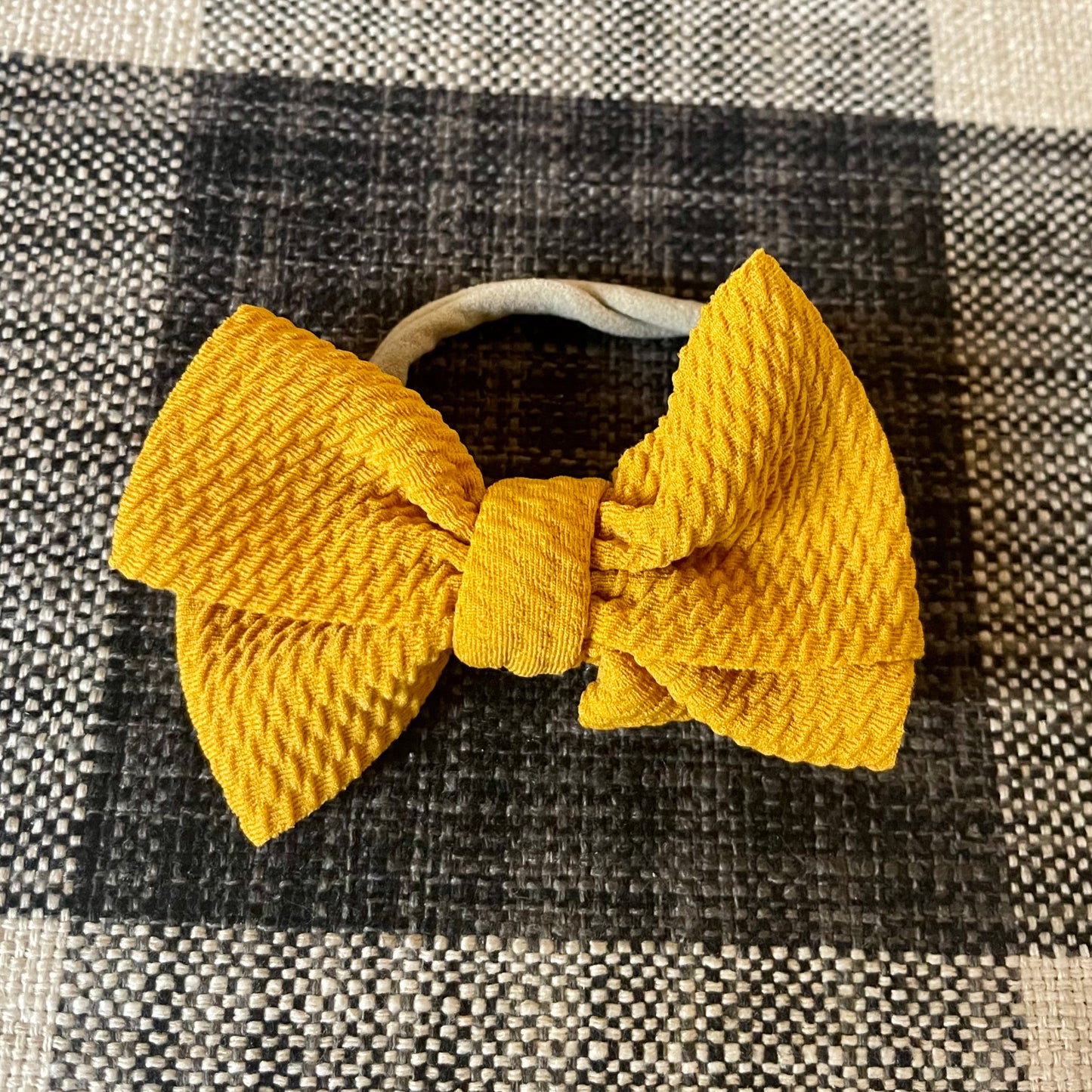 Mustard Nylon Bow