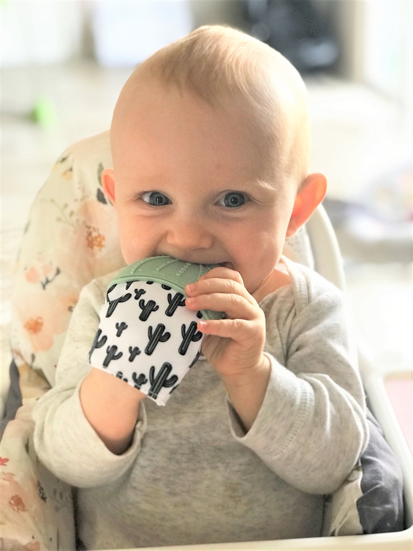 Itzy Mitt® Teething Mittens (Cactus)